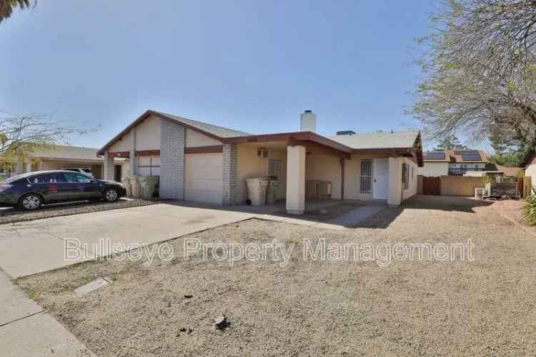 Cozy Duplex Home for Rent Near ASU West and Banner Thunderbird Hospital