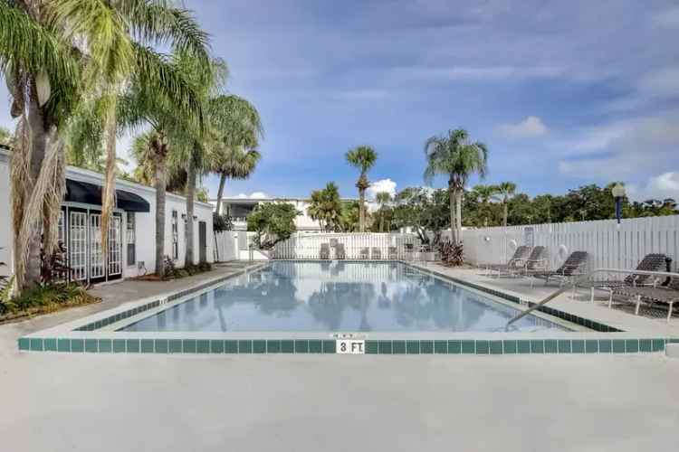 Rent Apartments in Daytona Beach with Modern Amenities and Pool