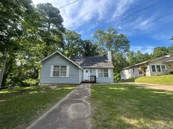 House For Sale in East Camden, Arkansas