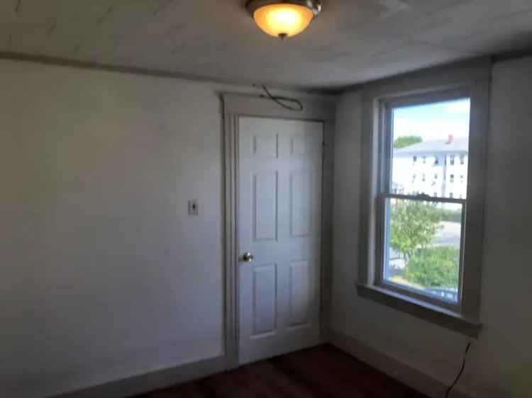 Rent First Floor Apartment Unit with New Appliances and Parking