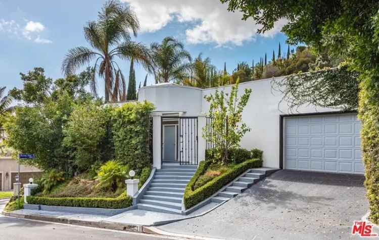 House For Sale in 1501, Rising Glen Road, Los Angeles, California