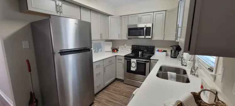 Rent Apartments at British Lake Near Guilford Courthouse Military Park