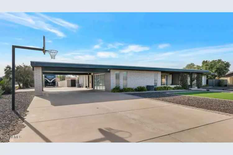 Buy Mid Century Home with Pool in Exclusive Location