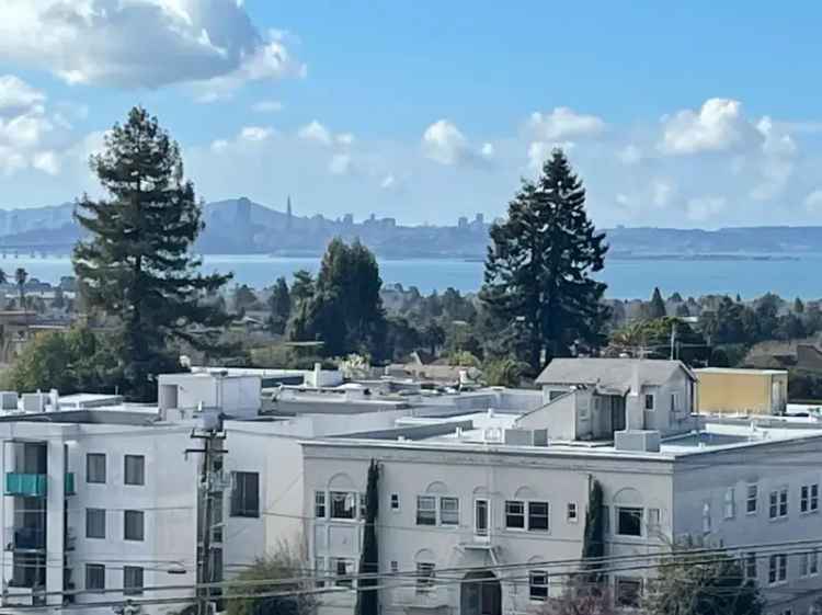 Rent Apartments in Downtown Berkeley with Shops and Restaurants Nearby