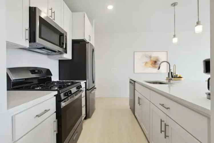 Rent Apartments with Modern Features at Five43