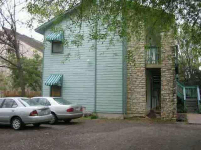 Rent 8 Unit Complex with Washer and Dryer Near University of Texas