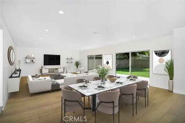 House For Sale in Los Angeles, California