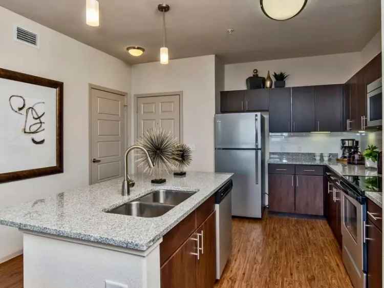 Rent Denver West Apartments with Modern Amenities and Scenic Views