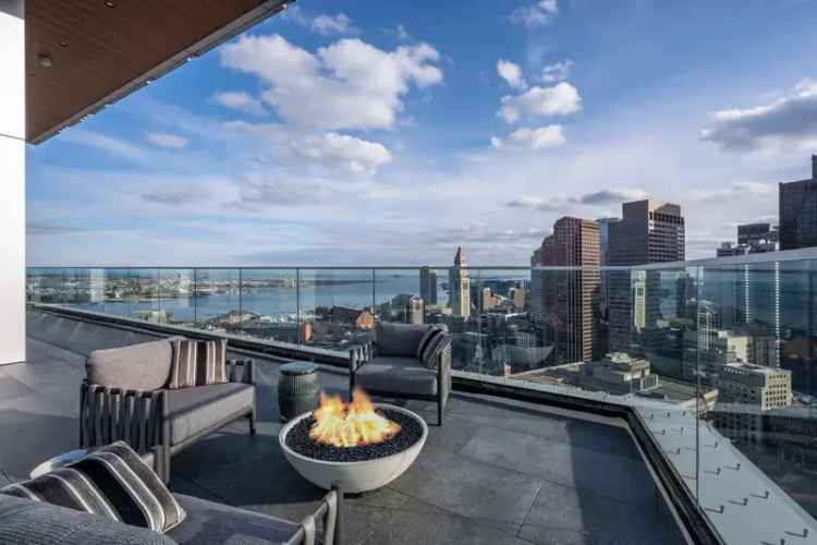 Rent Luxury Apartments in Downtown Boston with Stunning Views