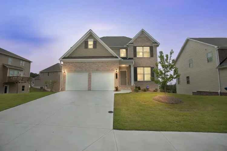 Rent Spacious Apartments in Dacula GA with Pool and Community Amenities