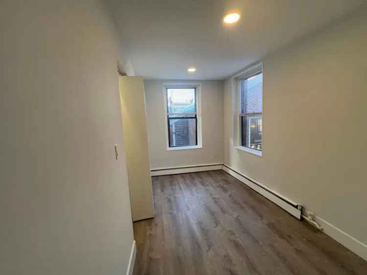 Rent Studio Apartment in Beacon Hill with Modern Amenities and Charm