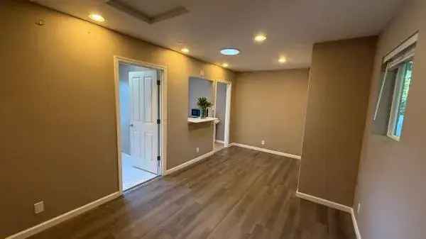 Rent Private Studio Apartment in Capitola with Garden Access