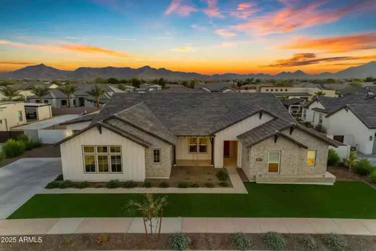 Luxury buy estate in Whitewing at Whisper Ranch with premium features