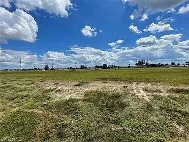 Land For Sale in 110, Northwest 16th Terrace, Cape Coral, Florida