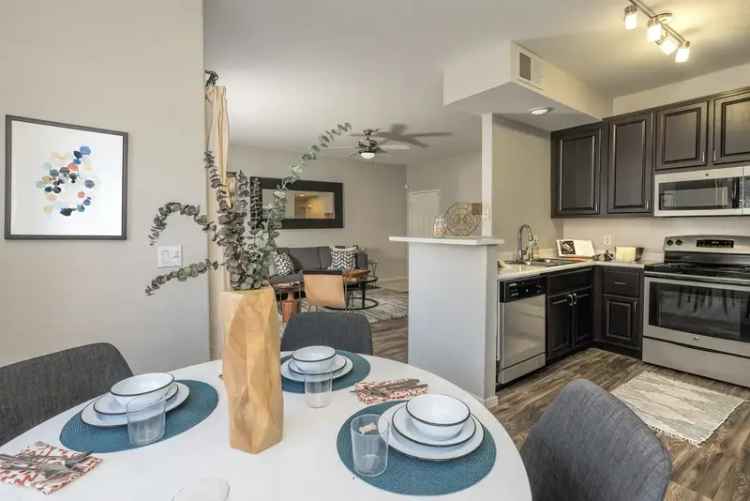 Rent Apartments with Resort Style Amenities in Elk Grove CA