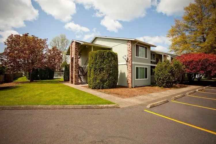 Rent Spacious Apartments in Eugene with Pool and Pet-Friendly Options