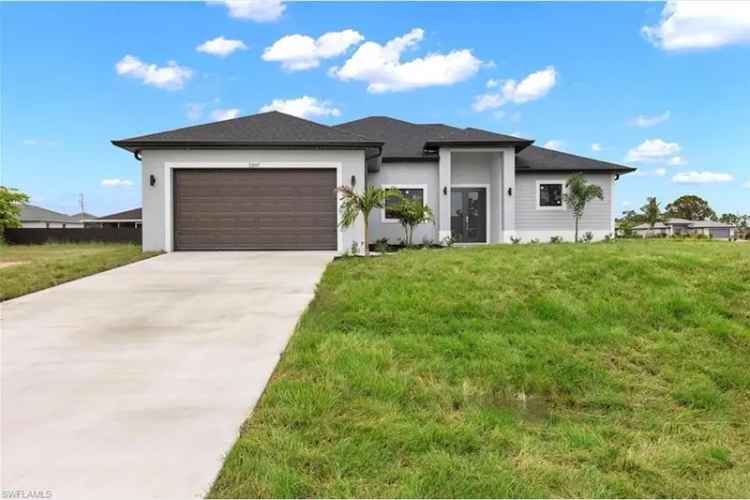 House For Sale in 1728, Kismet Parkway West, Cape Coral, Florida