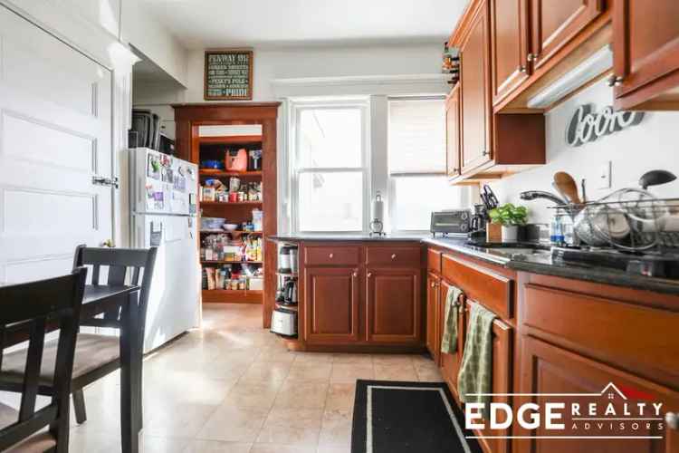 Rent Apartment Unit in Massachusetts with Contact from EDGE