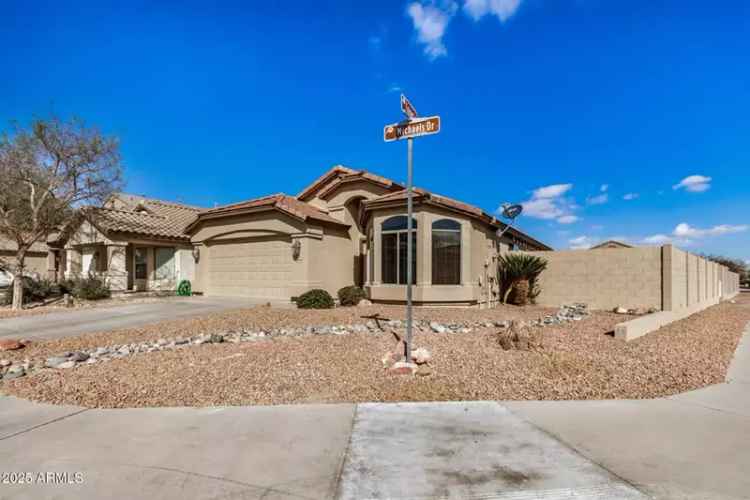 House For Sale in 41848, West Michaels Drive, Maricopa, Arizona