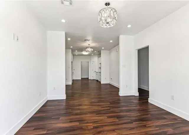 House For Sale in 50, Martin Drive, New Orleans, Louisiana