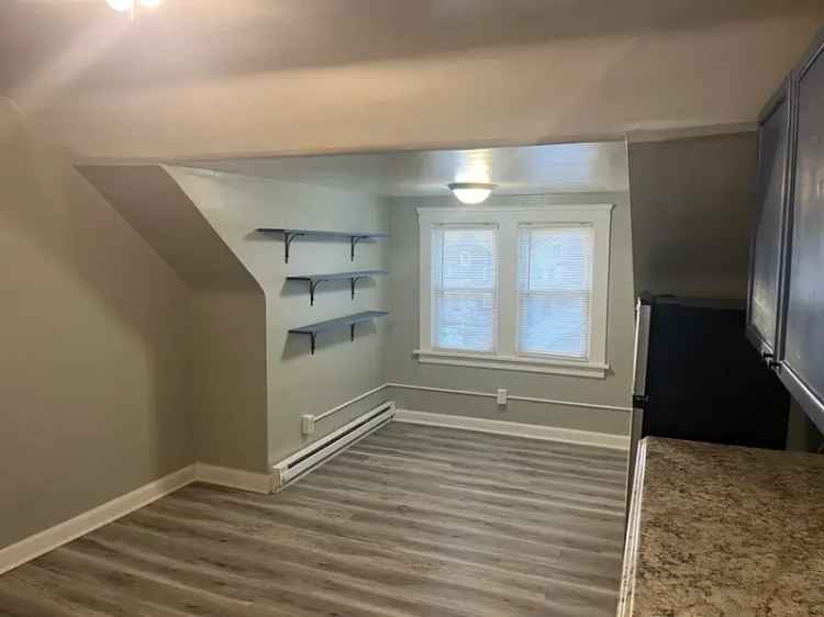 Apartment Unit for Rent