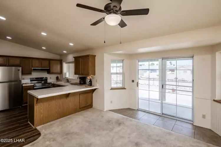 House For Sale in 1672, McCulloch Boulevard South, Lake Havasu City, Arizona