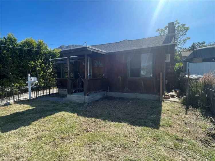 House For Sale in 10558, Las Lunitas Avenue, Los Angeles, California