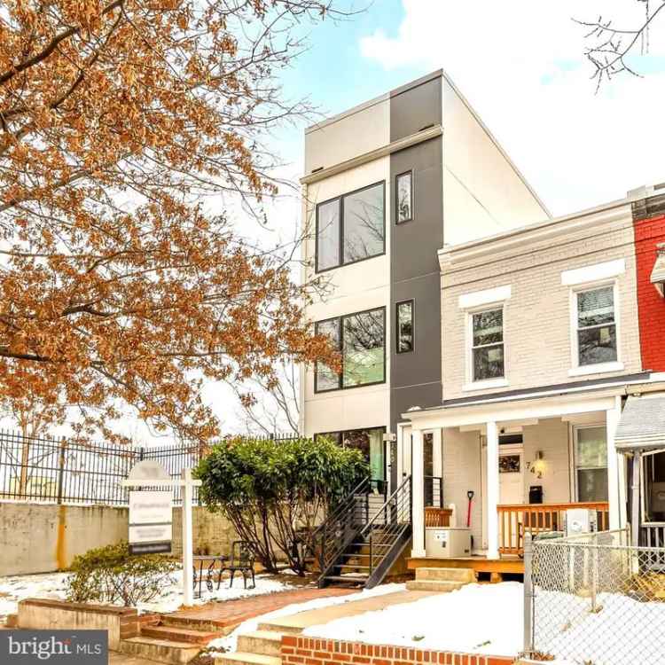 House For Sale in 740, Irving Street Northwest, Washington, District of Columbia