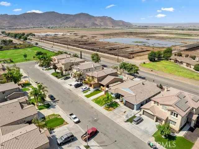 House For Sale in 2761, Azalea Avenue, San Jacinto, California