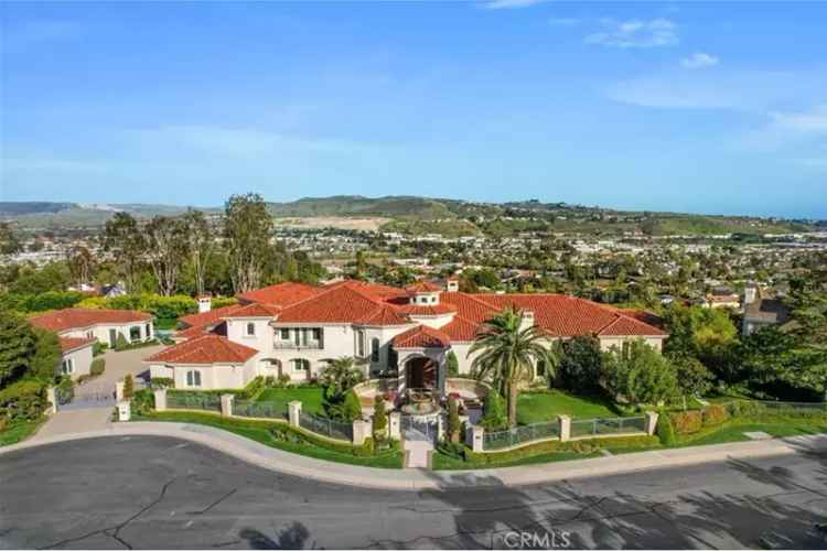 Buy Estate in Laguna Niguel with 10 Bedrooms and Luxury Amenities