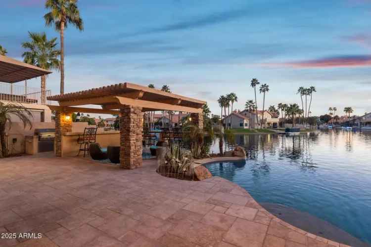 House For Sale in 1321, West Shellfish Drive, Gilbert, Arizona