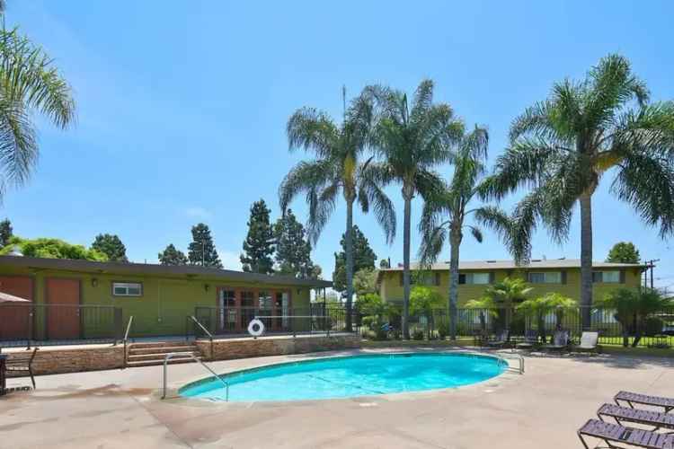 Rent Apartments in Garden Grove with Two Bedrooms and Community Features