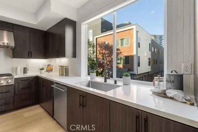 House For Sale in 262, Rockefeller, Irvine, California