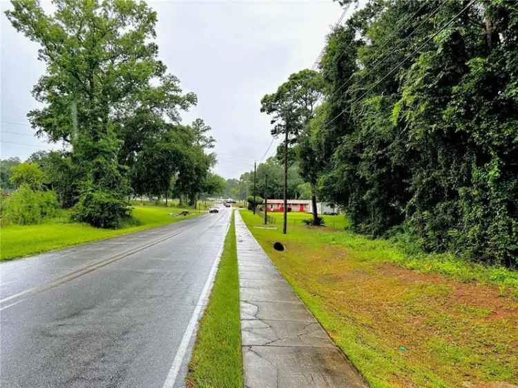 Residential Lot for Sale in Daphne with Investment Potential