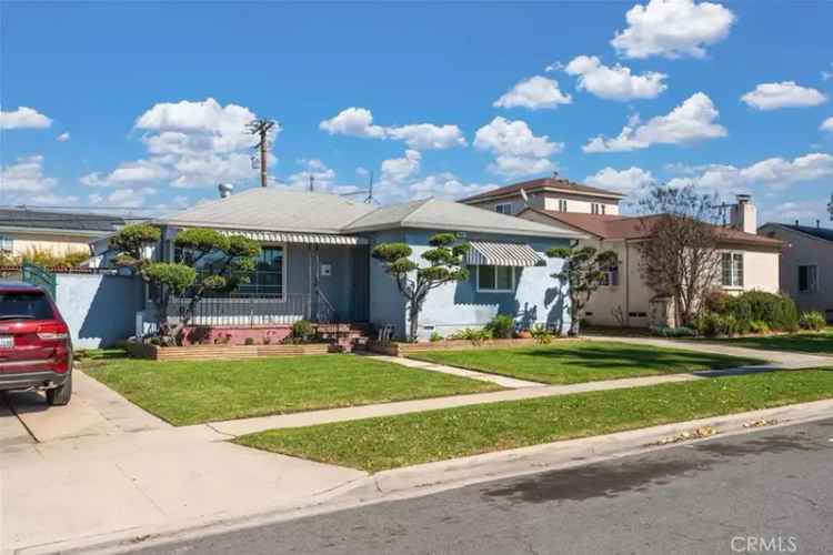 House For Sale in 619, West 36th Street, Long Beach, California