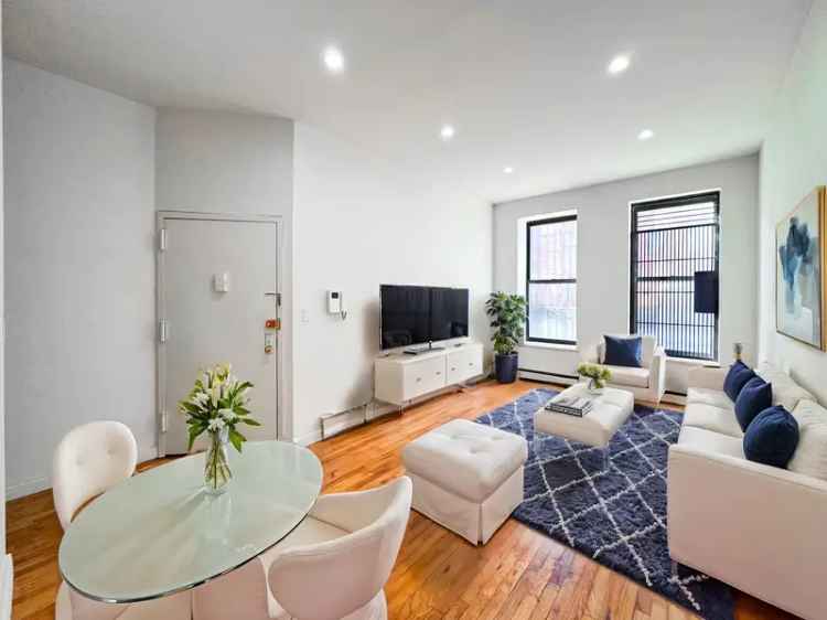 Rent 2 Bedroom Apartment in West Harlem with Prime Location