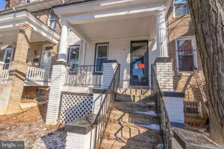 House For Sale in 5725, 13th Street Northwest, Washington, District of Columbia