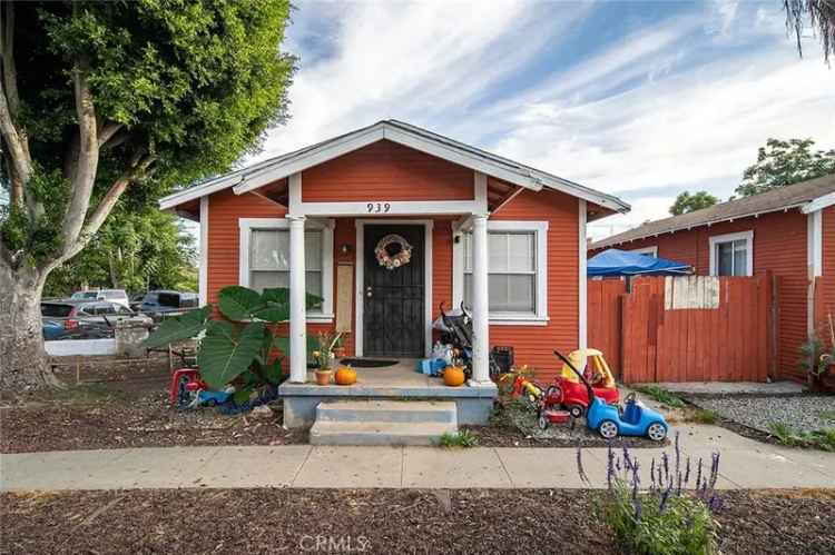 House For Sale in 939, South Bonnie Beach Place, California