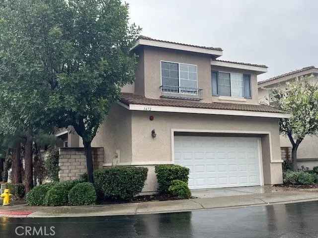 House For Sale in 1472, East Holcomb Place, Placentia, California