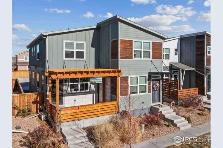 Buy townhome in Berthoud with solar and modern features