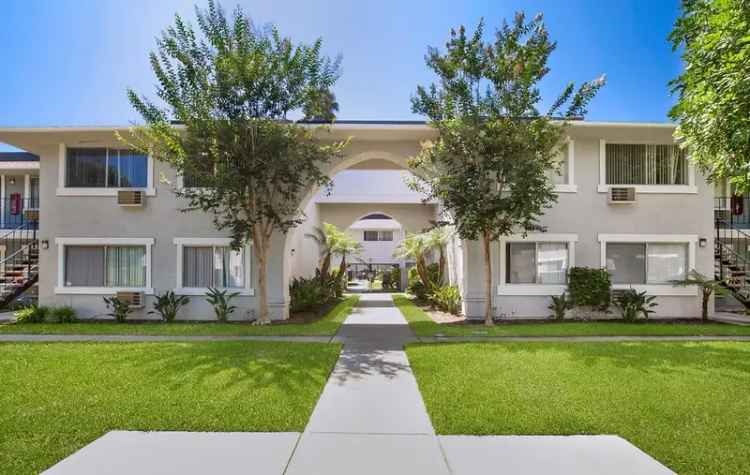 Rent 1 or 2 Bedroom Apartments in Garden Grove with Modern Amenities