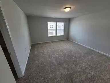 Rent Townhouse in New Townhome