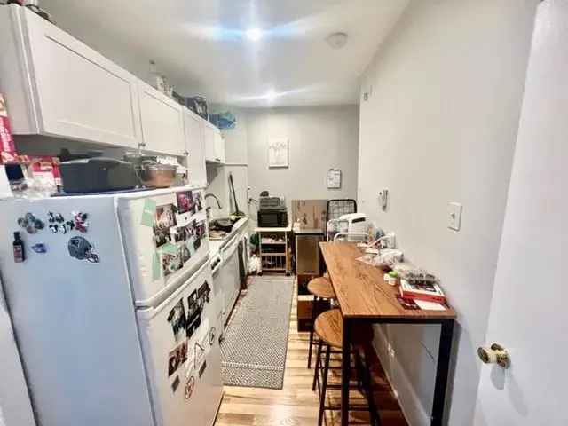 Spacious Apartment for Rent in North End with Open Kitchen