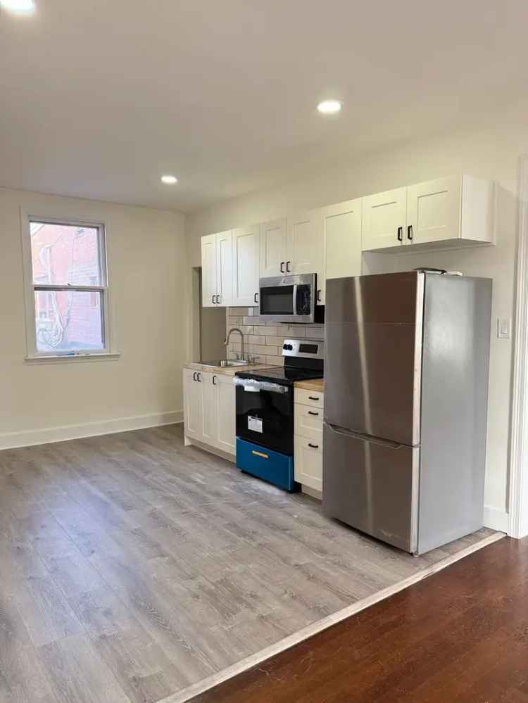 Rent Apartment Unit in Downtown West Chester with Spacious Bedrooms