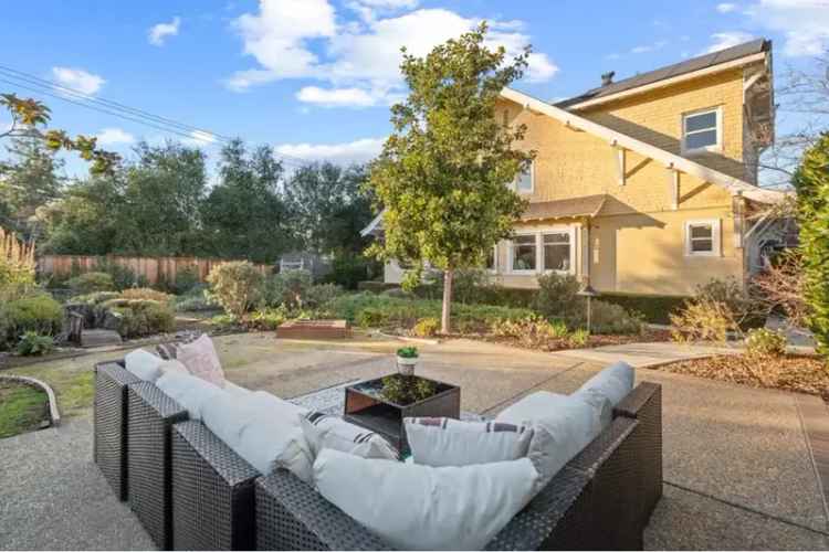 House For Sale in 13361, Argonne Drive, Saratoga, California