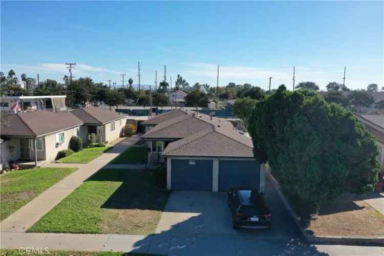 House For Sale in 1330, East 4th Street, Santa Ana, California