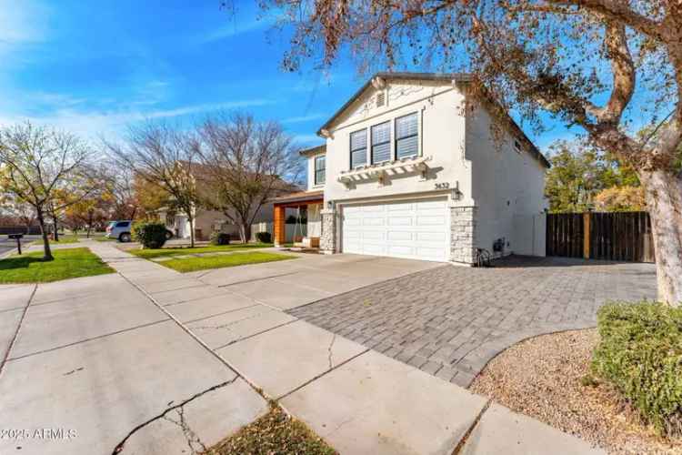 Buy House in Morrison Ranch Gilbert with Pool and Backyard Oasis