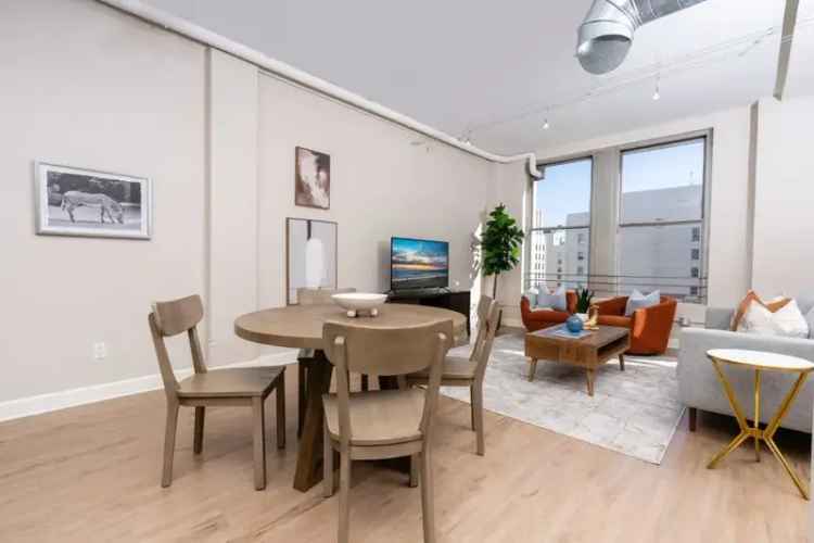 Rent Downtown Los Angeles Apartments with Luxury Features