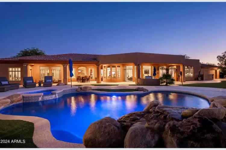 Luxury buy estate in Scottsdale Arizona with stunning mountain views