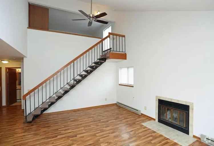 Rent Stylish Apartments with 2 Bedrooms and Fireplaces Close to Parks